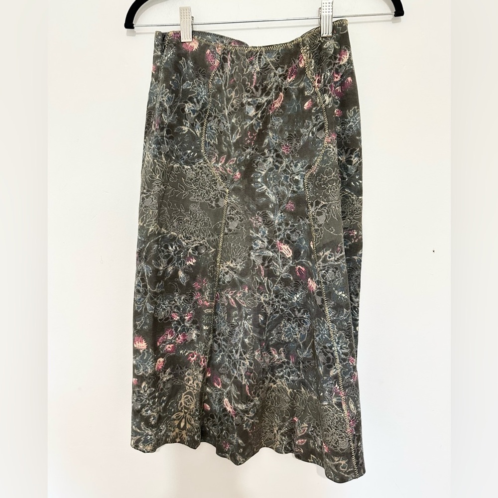 Roberto Cavalli class floral midi skirt size 40 elegant quiet luxury - Picture 3 of 5